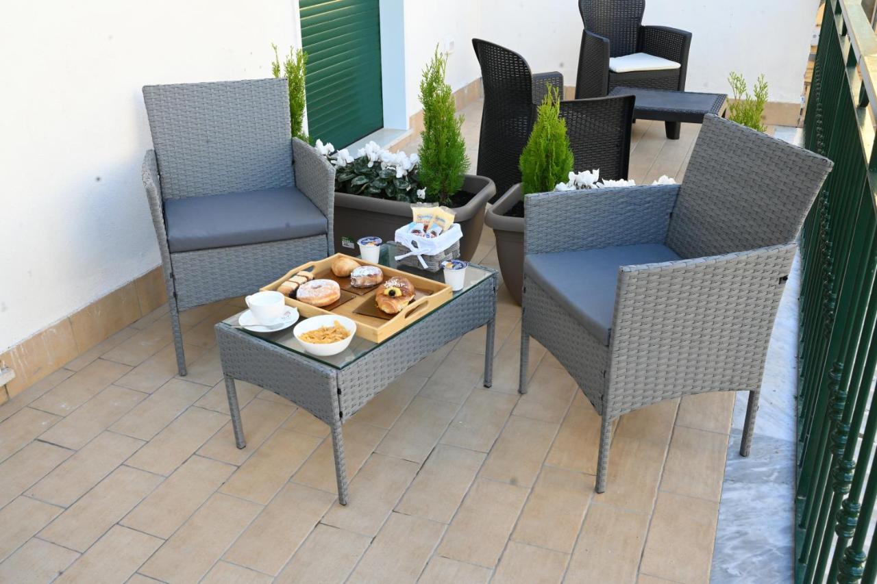 Solymar B&B Naples Luaran gambar