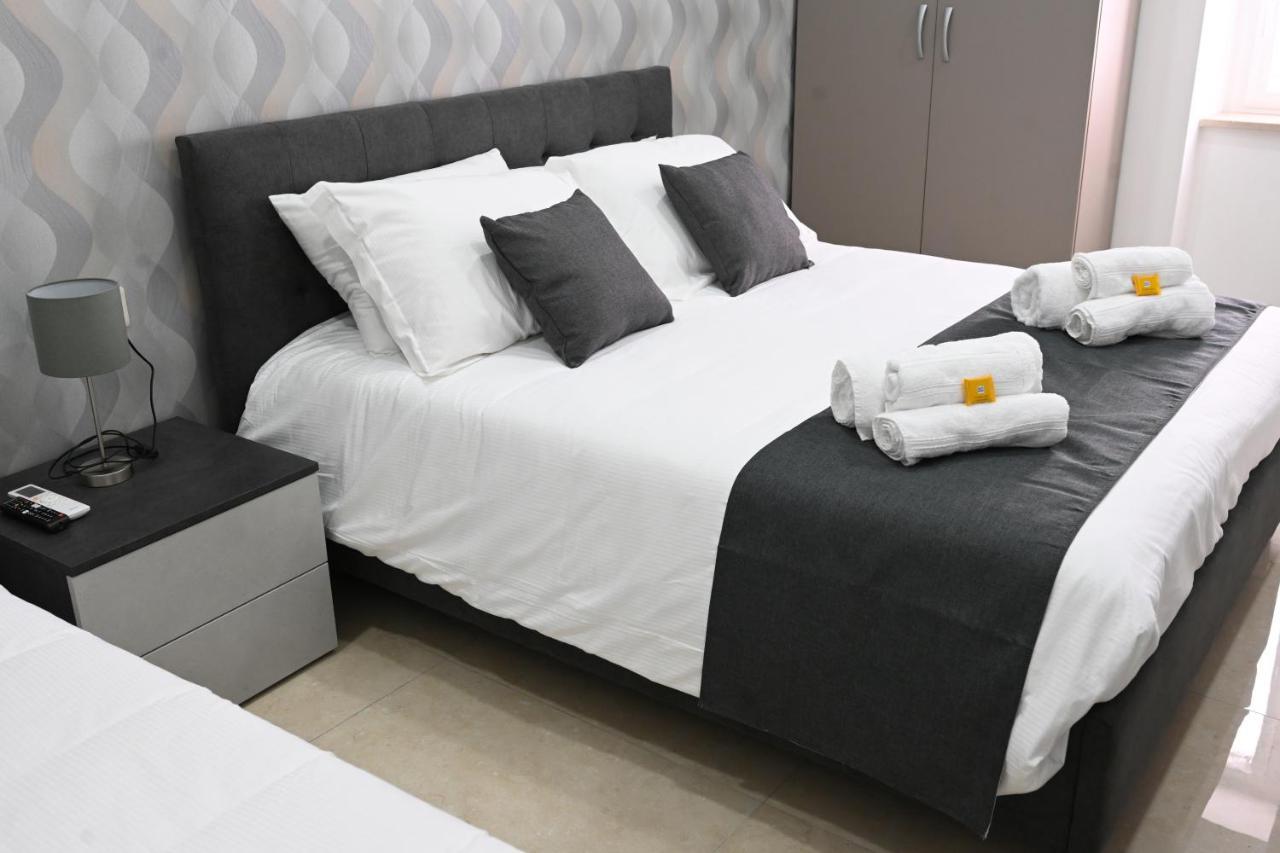 Solymar B&B Naples Luaran gambar